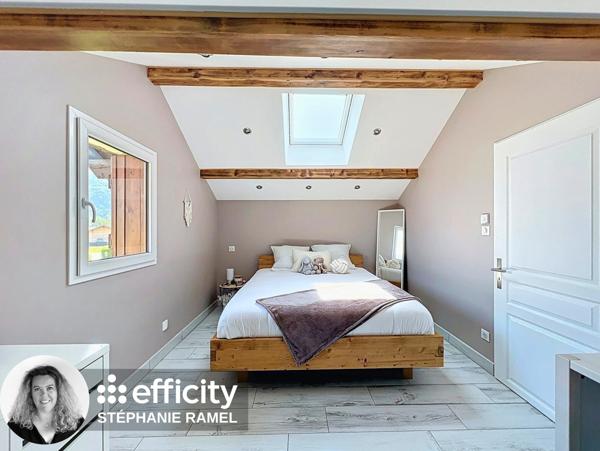 Maison 8 pièces - 150 m² Exclusivité efficity