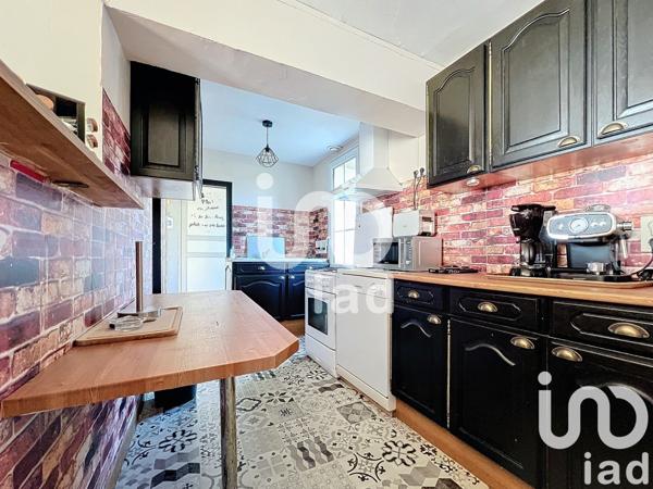 Maison 10 pièces de 258 m² à La Ferté-en-Ouche (61550)