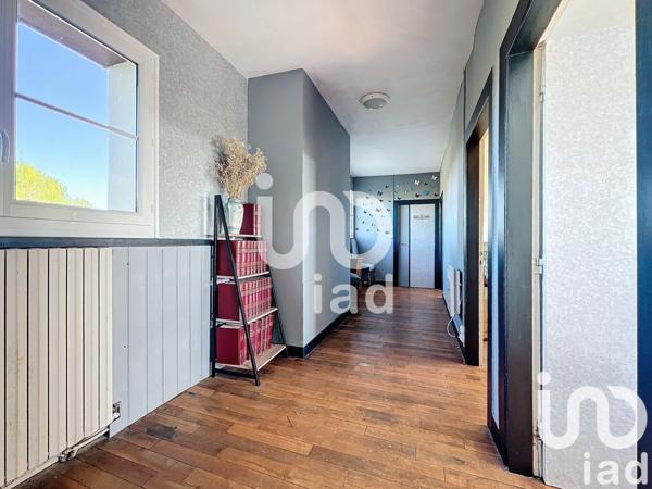 Maison 10 pièces de 258 m² à La Ferté-en-Ouche (61550)