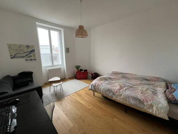 Appartement 1 pièce - 44000 Nantes