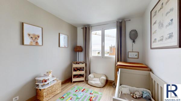 Issy-les-Moulineaux (92130) Bel appartement de trois pièces de 52 m2 avec vues à Issy-les-Moulineaux