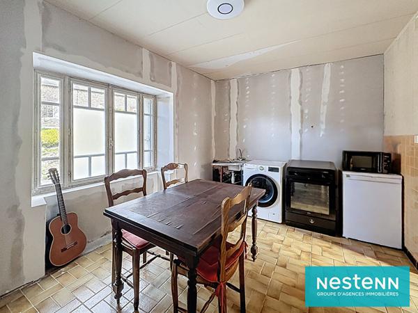 Maison Quintin centre, a rénover, grenier aménageable, sur 420 m² de terrain