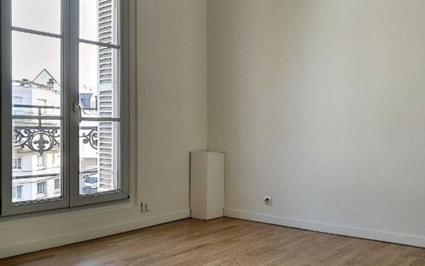 Appartement à louer    4 pièces •  Tours