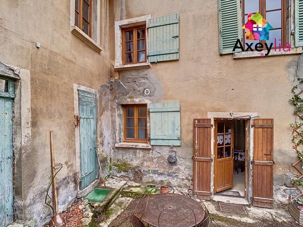 Le Crozet (42310) A VENDRE- LE CROZET- MAISON À RÉNOVER SUR TERRAIN DE 1745 m2