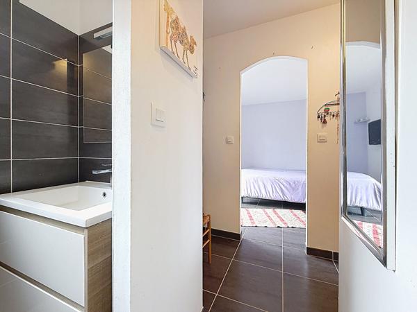 Maison plain pieds lumineuse 3 chambres 93 m2 avec garage