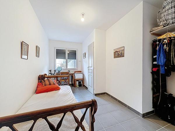 Maison plain pieds lumineuse 3 chambres 93 m2 avec garage