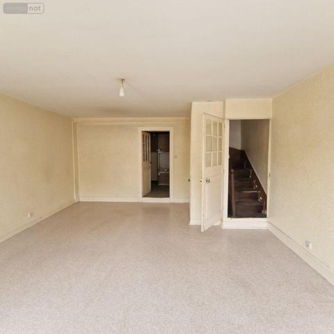 Maison de ville à vendre à Javron-les-Chapelles en Mayenne (53250), ref : 12725/733