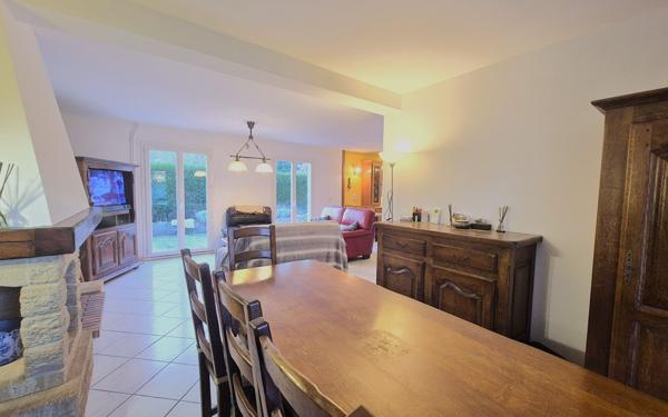 Maison à vendre    7 pièces • 150 m2 Crécy-la-Chapelle