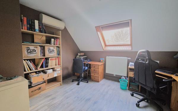 Maison à vendre    7 pièces • 150 m2 Crécy-la-Chapelle