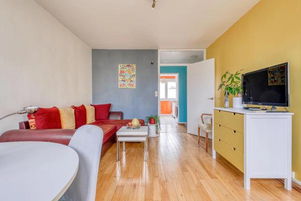 EXCLUSIVITÉ, Christophe Michaudelle Capifrance vous propose secteur Hôpital, appartement 4 pièces 69 m² avec ses 2 balcons et sa cave