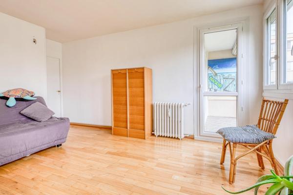 EXCLUSIVITÉ, Christophe Michaudelle Capifrance vous propose secteur Hôpital, appartement 4 pièces 69 m² avec ses 2 balcons et sa cave