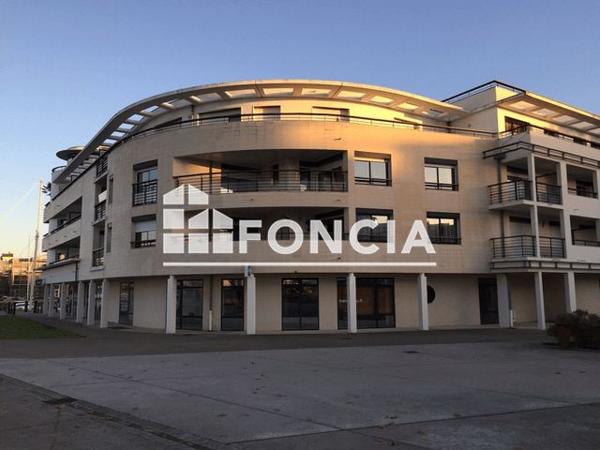 Location Appartement 2 pièces 44.52 m² - 2 RUE MONTAIGNE La Rochelle 17000