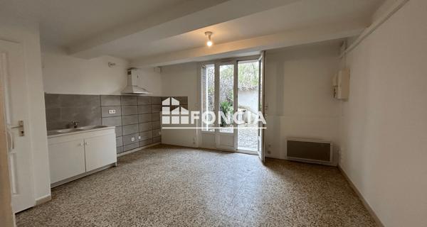Location Appartement 3 pièces 60.92 m² - Mondragon 84430