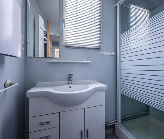 RARE - CHARMANTE MAISON DE VILLE - ROYAN CENTRE - PROCHE commerces et plages