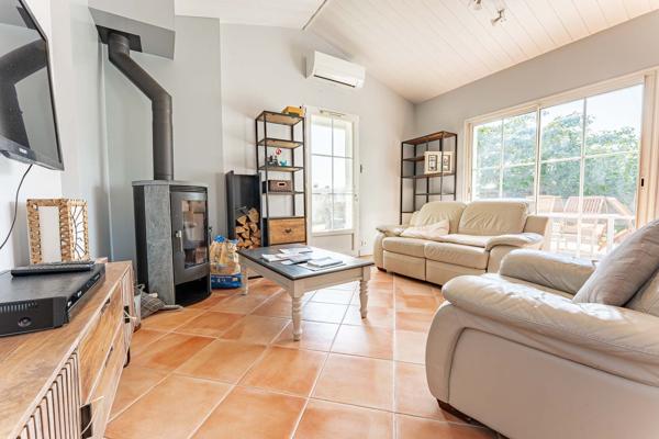 Maison avec 3 chambres, jardin et climatisation en location à l'année au Bois Plage / Le Bois Plage