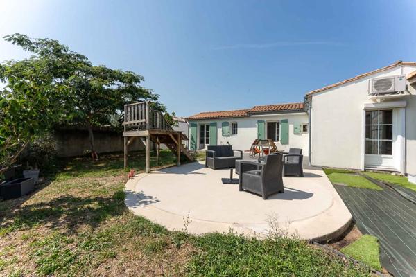 Maison avec 3 chambres, jardin et climatisation en location à l'année au Bois Plage / Le Bois Plage