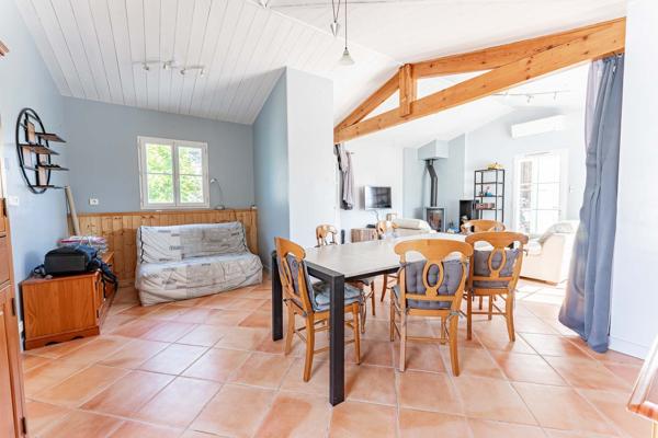 Maison avec 3 chambres, jardin et climatisation en location à l'année au Bois Plage / Le Bois Plage