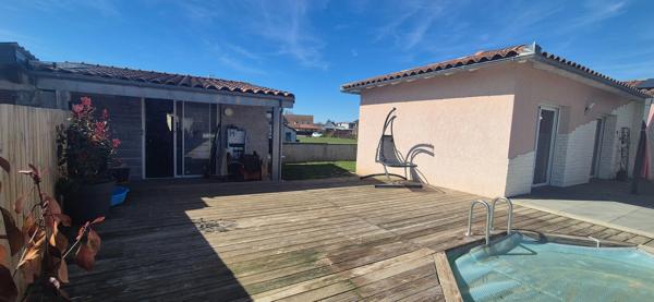 Maison à vendre 5 pièces ARPAJON SUR CERE (15)