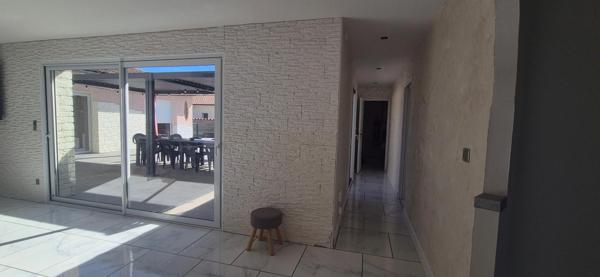 Maison à vendre 5 pièces ARPAJON SUR CERE (15)