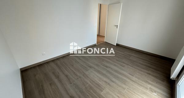 Location Appartement 2 pièces 45 m² - Ambérieu-en-bugey 01500