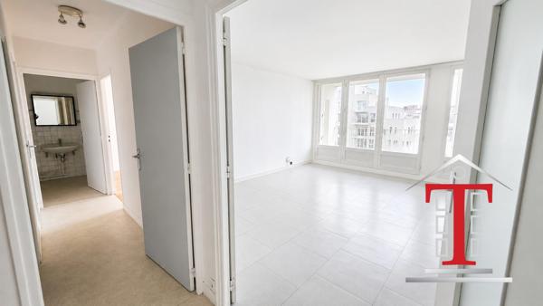 ANGERS PROCHE CENTRE SPACIEUX T2
