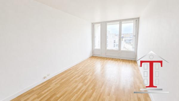 ANGERS PROCHE CENTRE SPACIEUX T2