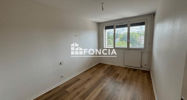 Location Appartement 5 pièces 98.91 m² - Lyon 69009