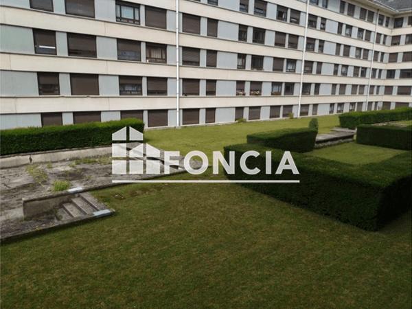 Location Appartement 3 pièces 73.2 m² - 8 Rue Simon Reims 51100