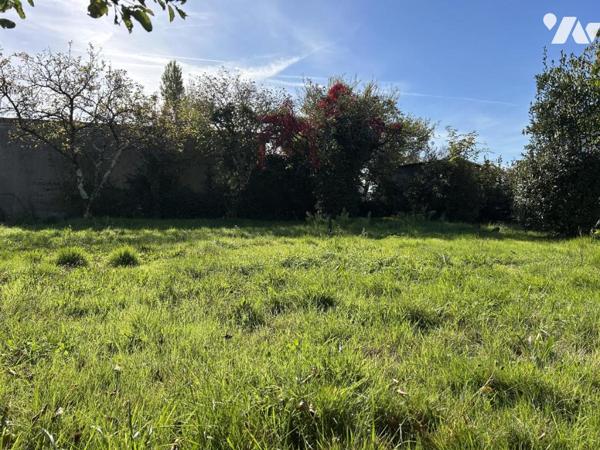 LE PELLERIN : Terrain à bâtir centre bourg