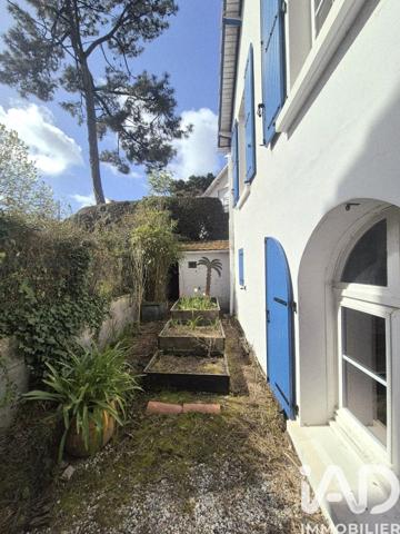 Maison à vendre 7 pièces 135 m² Saint-Michel-Chef-Chef