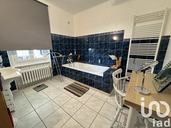Maison à vendre 9 pièces 254 m² Bourbon-Lancy