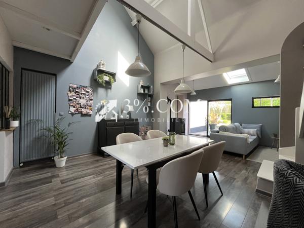 Maison
                                                                                                                                                                                                                                                                                                                        6 pièce(s)                                                                                                                                                                                                          4 chambre(s)                                                                                                                                                                                                          127.65  m²