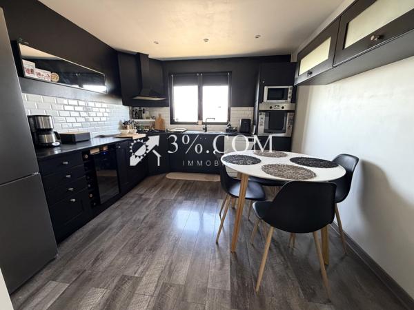 Maison
                                                                                                                                                                                                                                                                                                                        6 pièce(s)                                                                                                                                                                                                          4 chambre(s)                                                                                                                                                                                                          127.65  m²