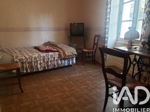 Maison à vendre 4 pièces 82 m² Ruffec