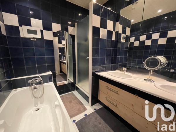 House for sale 5 rooms 137 m² Blaye