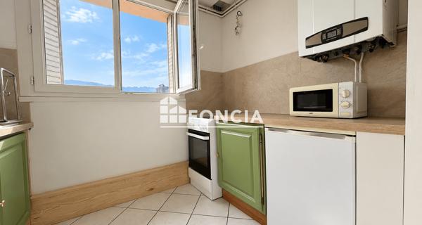 Location Appartement meublé 4 pièces 58.66 m² - Grenoble 38000