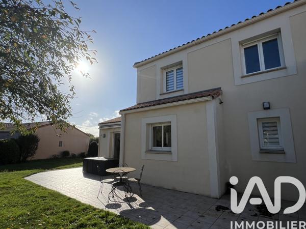 Maison à vendre 5 pièces 145 m² Les Sorinières
