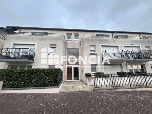 Location Appartement 3 pièces 65.6 m² - 19 AVENUE DE L'EUROPE CAGE B Le Coudray 28630