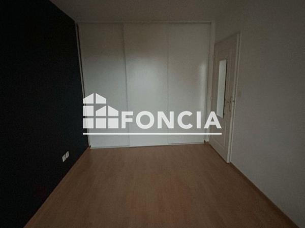 Location Appartement 3 pièces 65.6 m² - 19 AVENUE DE L'EUROPE CAGE B Le Coudray 28630