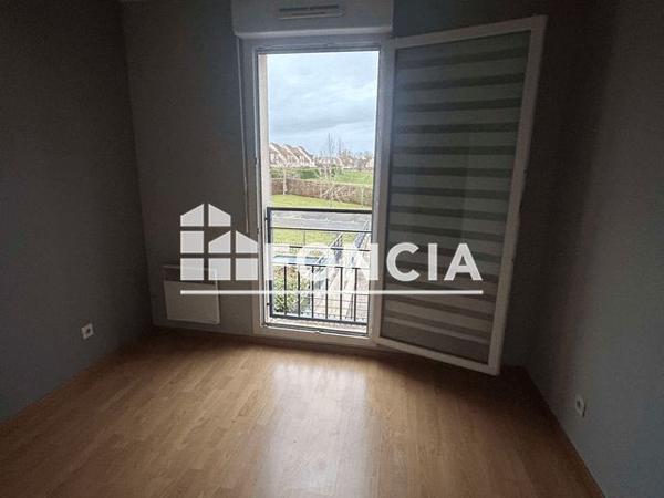 Location Appartement 3 pièces 65.6 m² - 19 AVENUE DE L'EUROPE CAGE B Le Coudray 28630