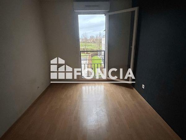 Location Appartement 3 pièces 65.6 m² - 19 AVENUE DE L'EUROPE CAGE B Le Coudray 28630