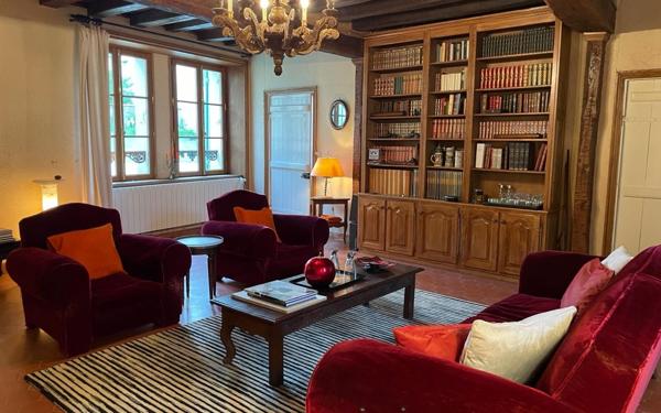 Maison à vendre    10 pièces •  La Ferté-sous-Jouarre