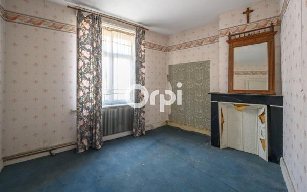 Maison à vendre    5 pièces •  Comines