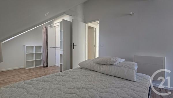 Immeuble à vendre  93 m2 THEIX NOYALO - 56