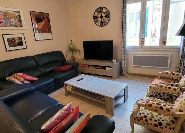 Maison à vendre    3 pièces •  Pont-Saint-Esprit