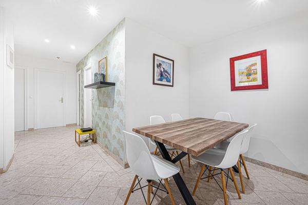 Paris 16 - Spacieux 4 pièces meublé dans la rue la plus prisée de Passy