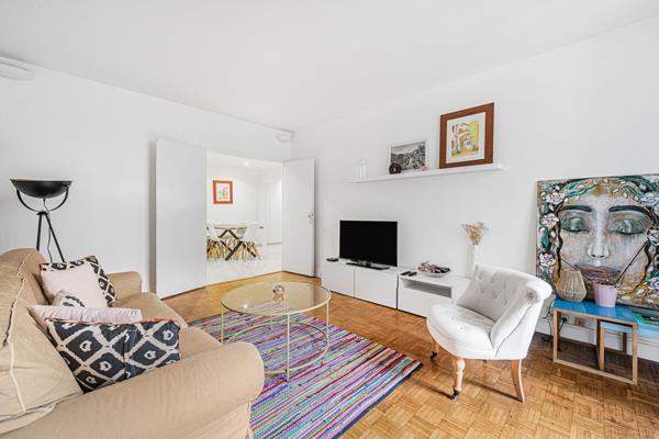 Paris 16 - Spacieux 4 pièces meublé dans la rue la plus prisée de Passy