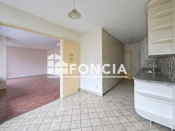 À vendre Appartement 6 pièces 122 m² - Bourgoin-jallieu 38300