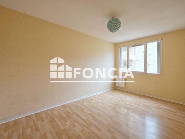 À vendre Appartement 6 pièces 122 m² - Bourgoin-jallieu 38300