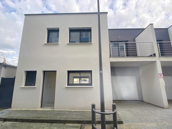 Maison à SOTTEVILLE-LES-ROUEN, 76300 - 6 pièces 117m²